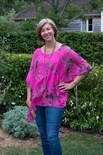 PRETTY PRINT MID LENGTH ASYMMETRIC SILK TOP WITH A LITTLE SPARKLE