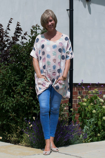 OVERSIZED ASYMETRIC SPOTTY LINEN TUNIC WITH 2 FRONT POCKETS