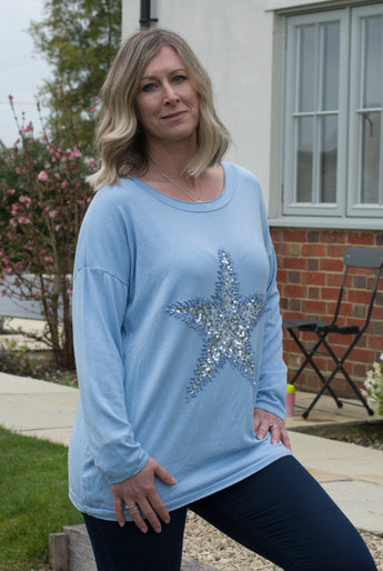 LIGHTWEIGHT JUMPER WITH SEQUIN STAR